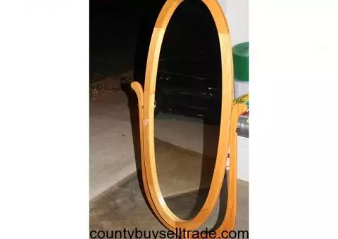Stand up Mirror