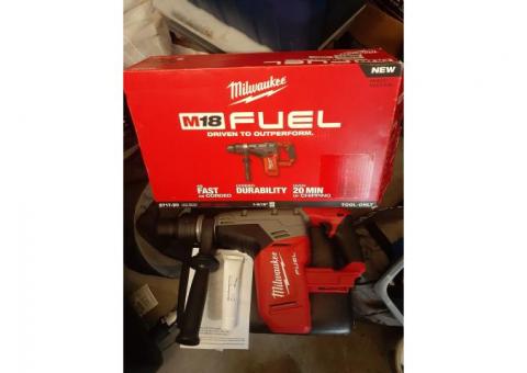 Milwaukee M18 FUEL 1-9/16" SDS Max Hammer Drill (Tool Only) 2717-20